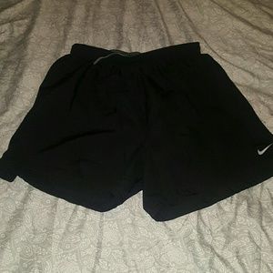 Black nike shorts